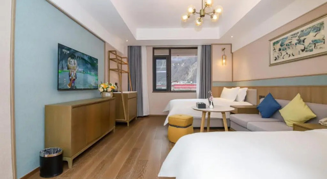 Номер Deluxe Qianhe International Hotel