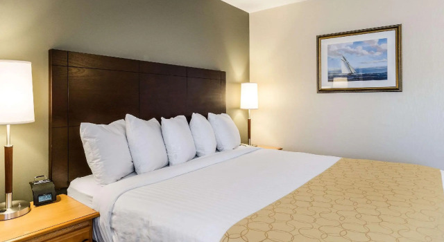 Двухместный номер Standard Clarion Inn Seekonk - Providence