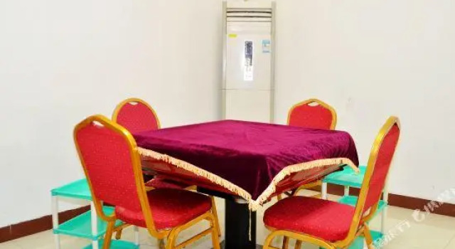 Shengtai Hotel, Rezervasyon Otel Guangdong otoparklı oteller, Otopark