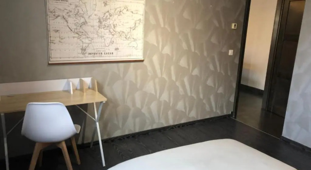 F2 au calme, proche gare, Center Parc, Sainte Croix, Book Hotel Hoteller i Sarrebourg med parkering, Parkering