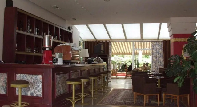 Полулюкс Natassa Motel