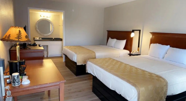 Двухместный номер Economy Branson Victorian Inn