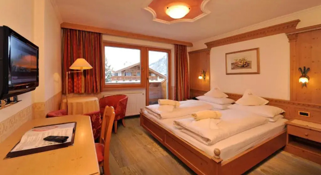 Номер Comfort Hotel Garni Concordia - Dolomites Home