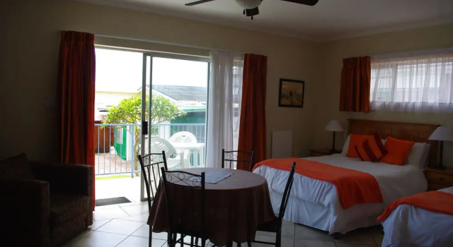 Двухместный номер Standard с балконом Aqua Marine Guest House