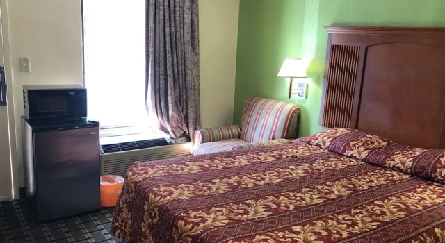 Номер Standard Western Inn