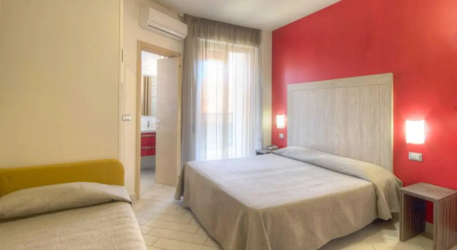 Hotel Sydney, Забронировать Отель Отели Побережья Марок 3 звезды, 3*