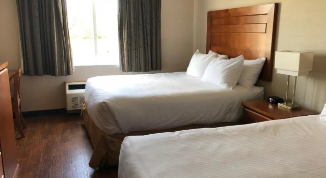 Номер Standard St. Albert Inn & Suites