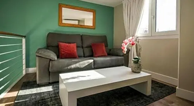 Апартаменты Мансарда Apartamentos Cruz