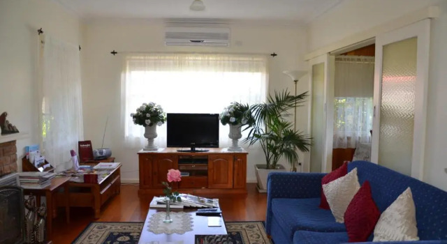 Коттедж Admurraya House Bed & Breakfast