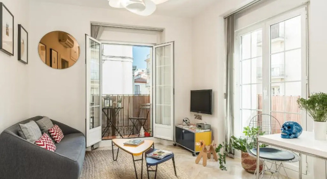 BNBHolder Charming & Stylish CHUECA, Забронировать Отель Мадрид Провинция Мадрид, рядом с Дом-музей Лопе де Вега