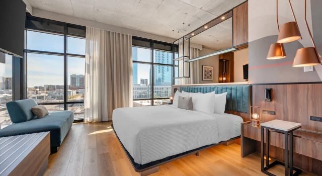 Люкс с видом на город Cambria Hotel Nashville Midtown