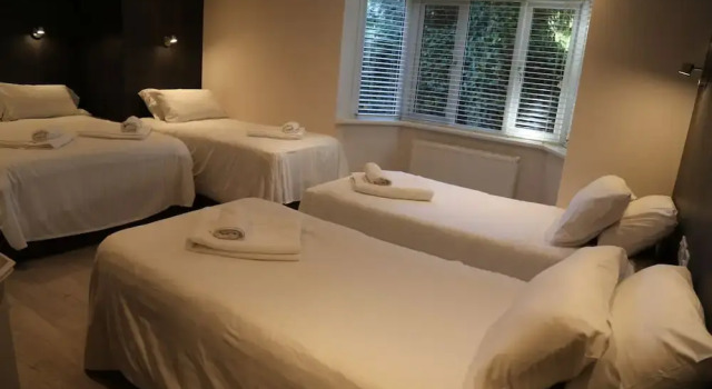 Номер Standard Debden Guest House
