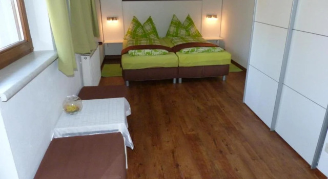 Ferienhaus Blümel, Забронировать Отель Бизнес-отели Вертер-Зе, 4* 5*