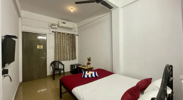 God Gift Hostel, Prenota Ostello Arambol 