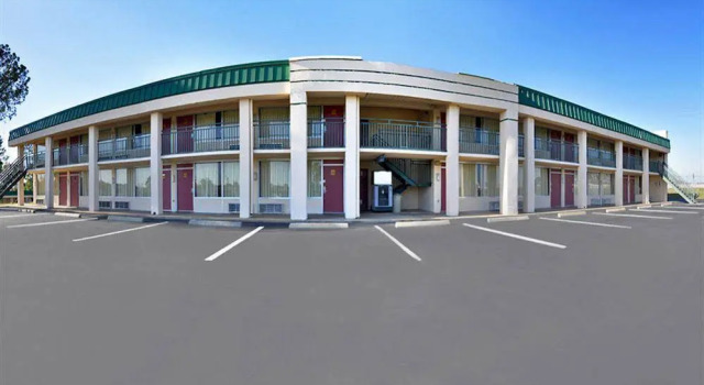 Days Inn Ashburn