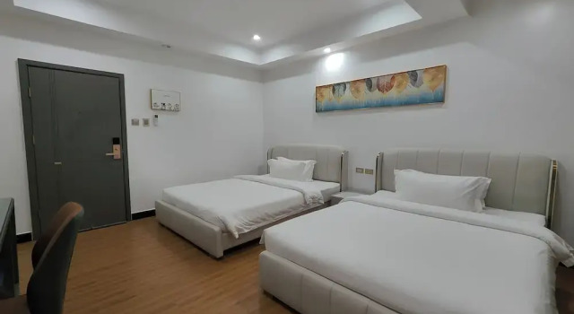 Люкс Standard Mactan Grand Golden Hotel near Airport