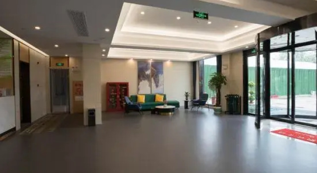 GreenTree Inn (Suzhou Express Bus Station Hengda Mingdu Store), Rezerwuj Hotel Hotele w Suzhou z parkingiem, Parking
