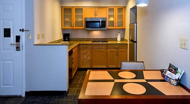 Четырёхместный люкс с 2 комнатами Residence Inn Syracuse Carrier Circle