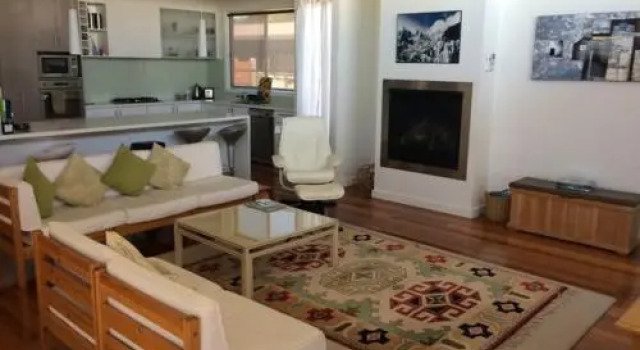 19 Glen Eagles Close, Book Hotel Torquay 