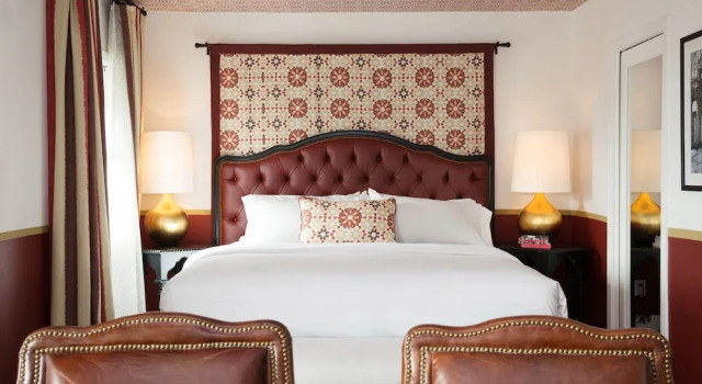 Полулюкс Casa Laguna Hotel & Spa