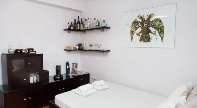 Beautiful 3 bedrooms apt in N. Smirni, Забронировать Апартаменты/квартира Неа-Смирни Острова Саронического залива - Аттика