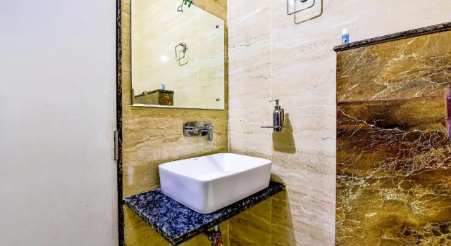 Capital O 63545 Hotel Alpine, Rezervovat Hotel Džajpur 