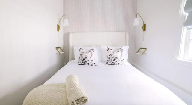 Guesthouse Charleston EAST 42 A & B, Забронировать Отель Исторический район 