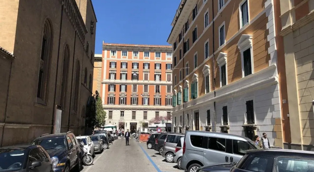 CAVOUR SUITES, Забронировать Гостевой дом Отели Рима с завтраком, рядом с Собор Святого Петра, Завтраки