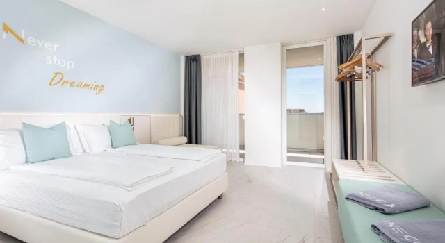 Апартаменты THE ONE CAORLE - Hotel & Apartments