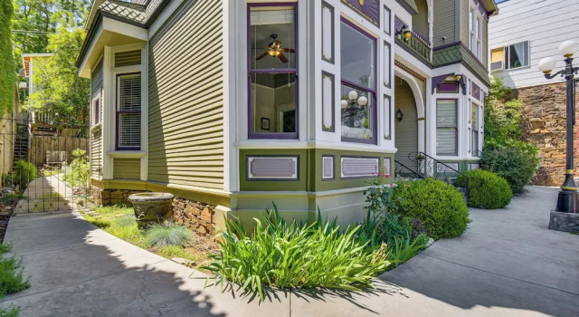 Historic Home in Downtown Sonora!, Book Feriehus Sonora 