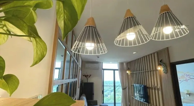 Апартаменты Deluxe c 1 комнатой с балконом и с частичным видом на океан CSJ House Vũng Tàu