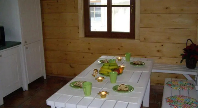 Roubenka Boží Dar