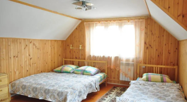 Friday Guest House on Baikal, Prenota Affittacamere Hotel a Irkutsk Region con parcheggio, Parcheggio