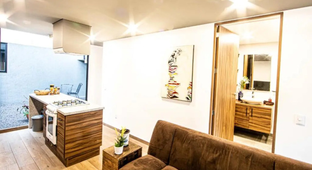 Апартаменты Brand New 1BDRM Private Patio Apartment 5 Stars