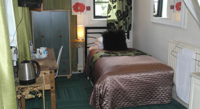 Crown Lodge Bed & Breakfast, Varaa Hotelli Dogdyke Lincolnshire