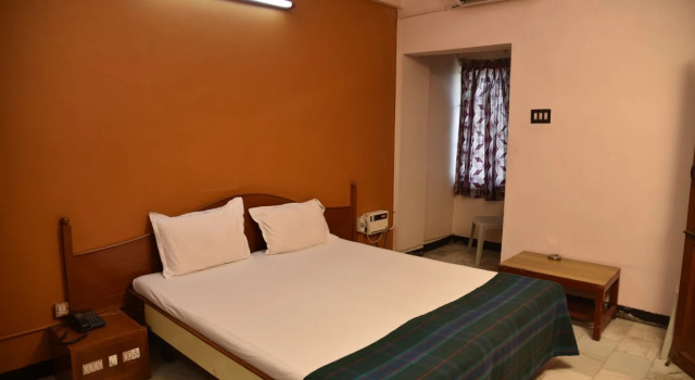 Hotel chela, Забронировать Отель Отели штата Тамилнада с завтраком, Завтраки