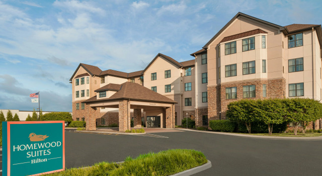 Homewood Suites by Hilton Carle Place - Garden City, NY