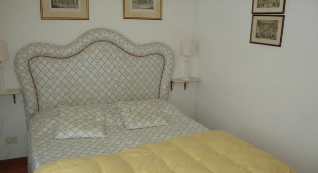 Amazing Cottage With Private Terrace, Garden, Swimming Pool, Забронировать Дом для отпуска Коттеджи Чивителла-ин-Валь-ди-Кьяна, Коттедж