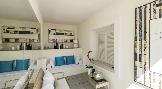 Elegant apartment is consisting of two comfortable double bedrooms (one double and one with 2 single-S'ABBA 22