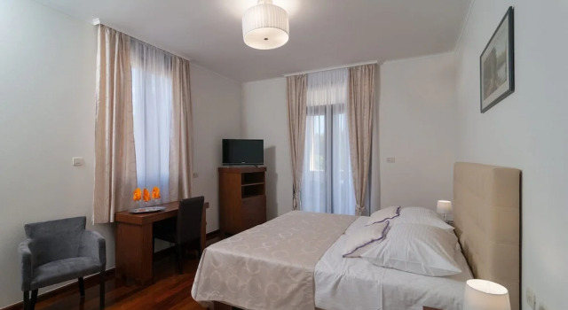 Двухместный номер Standard с балконом Luxury Rooms Near the Beach2