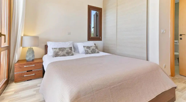2 bedroom Apartment Thalassa with sea and sunset views, Aphrodite Hills Resort, Book Lejlighed Hoteller i Kouklia med pool, nær Ranti Forest Beach, Swimmingpool