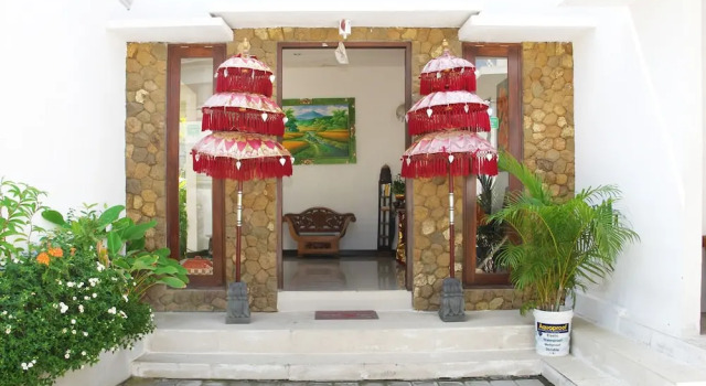 Airy Seminyak Kerobokan Tangkuban Perahu Tunjung Dua Bali, Забронировать Отель Отели провинции Бали с завтраком, Завтраки