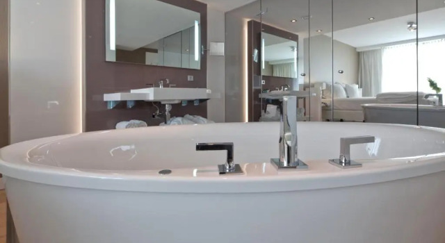 Полулюкс Van der Valk Hotel Assen