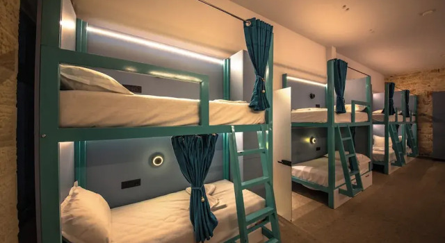 Кровать в общем номере Vega 43 Hostel