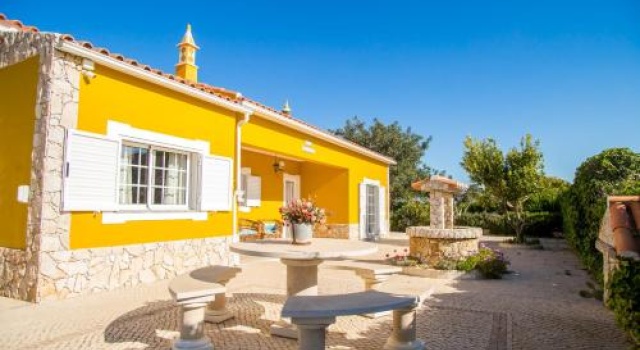 Akivillas Pera Relax, Rezervovat Vila Benagaia Portugalsko