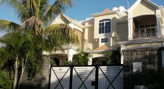 Mont Choisy Villa 37, Забронировать Вилла Коттеджи Мон-Шуази, рядом с Mont Choisy Le Golf, Коттедж