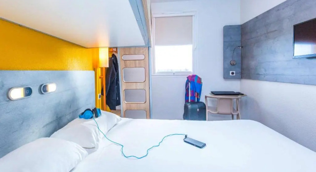 Трёхместный номер Standard Ibis Budget Marmande