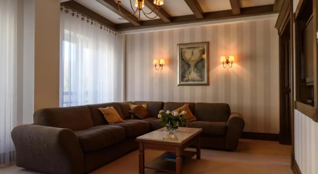 Apart-Hotel Chale Graal, Prenota Chalet Ville a Lviv, Villa
