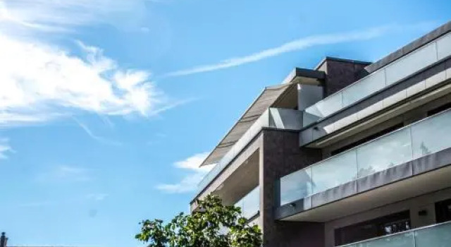 Apartment Rugenpark 7 - GriwaRent AG, Забронировать Апартаменты/квартира Отели Интерлакен с парковкой, рядом с Железнодорожный вокзал Интерлакен Западный, Парковка