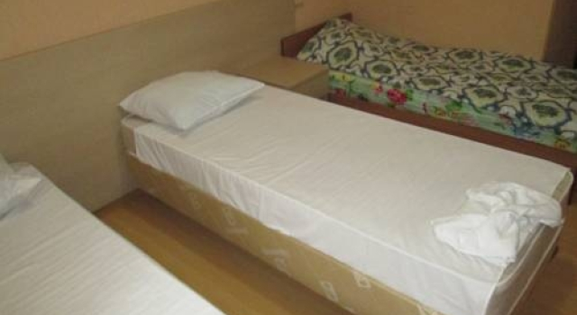 Ozet Guest House, Забронировать Гостевой дом Отели Адлера с парковкой, рядом с Пляж Чкаловский, Парковка